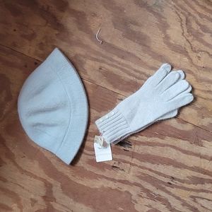 Hat and glove set.